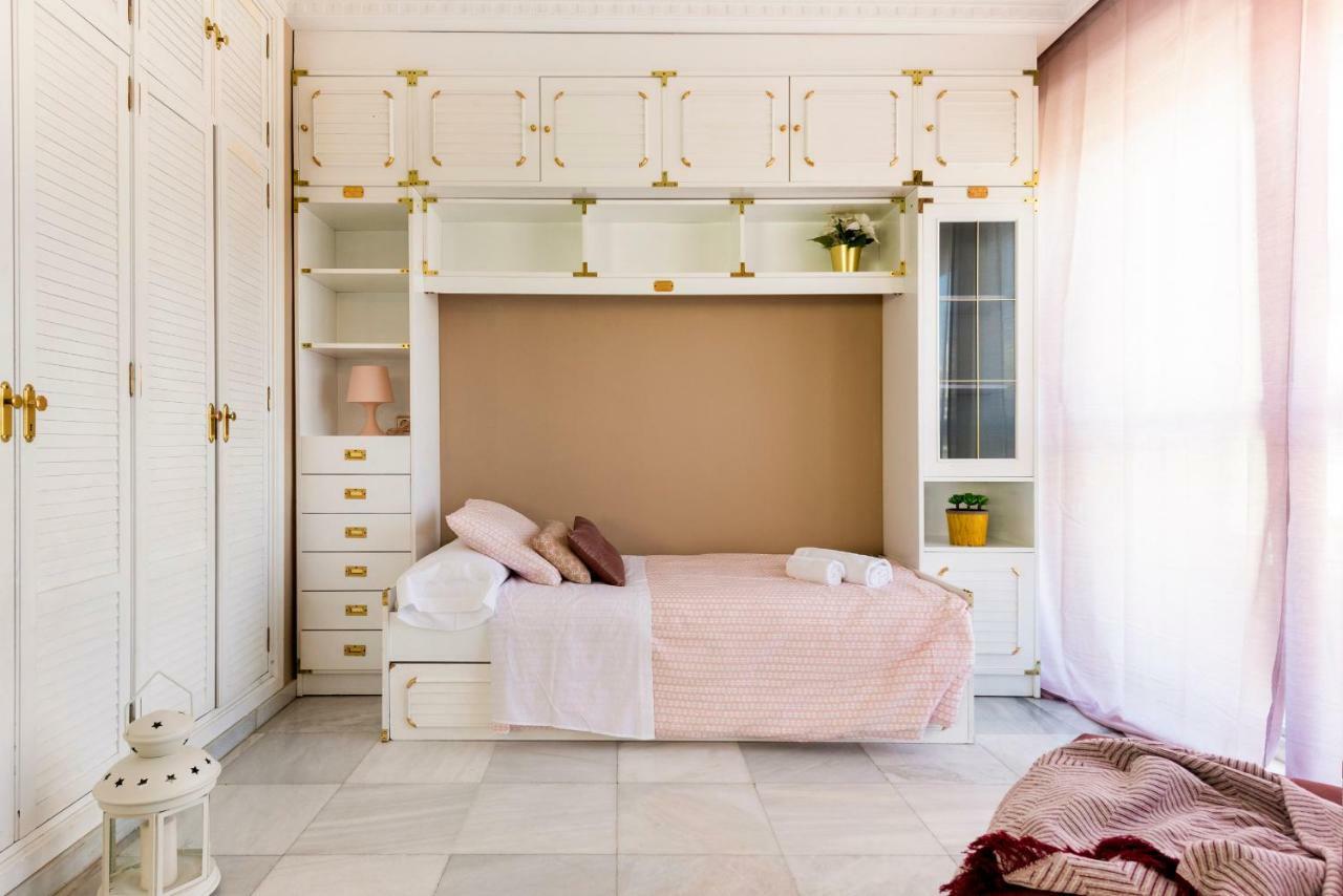 Hsh Suites Magdalena 塞维利亚 外观 照片